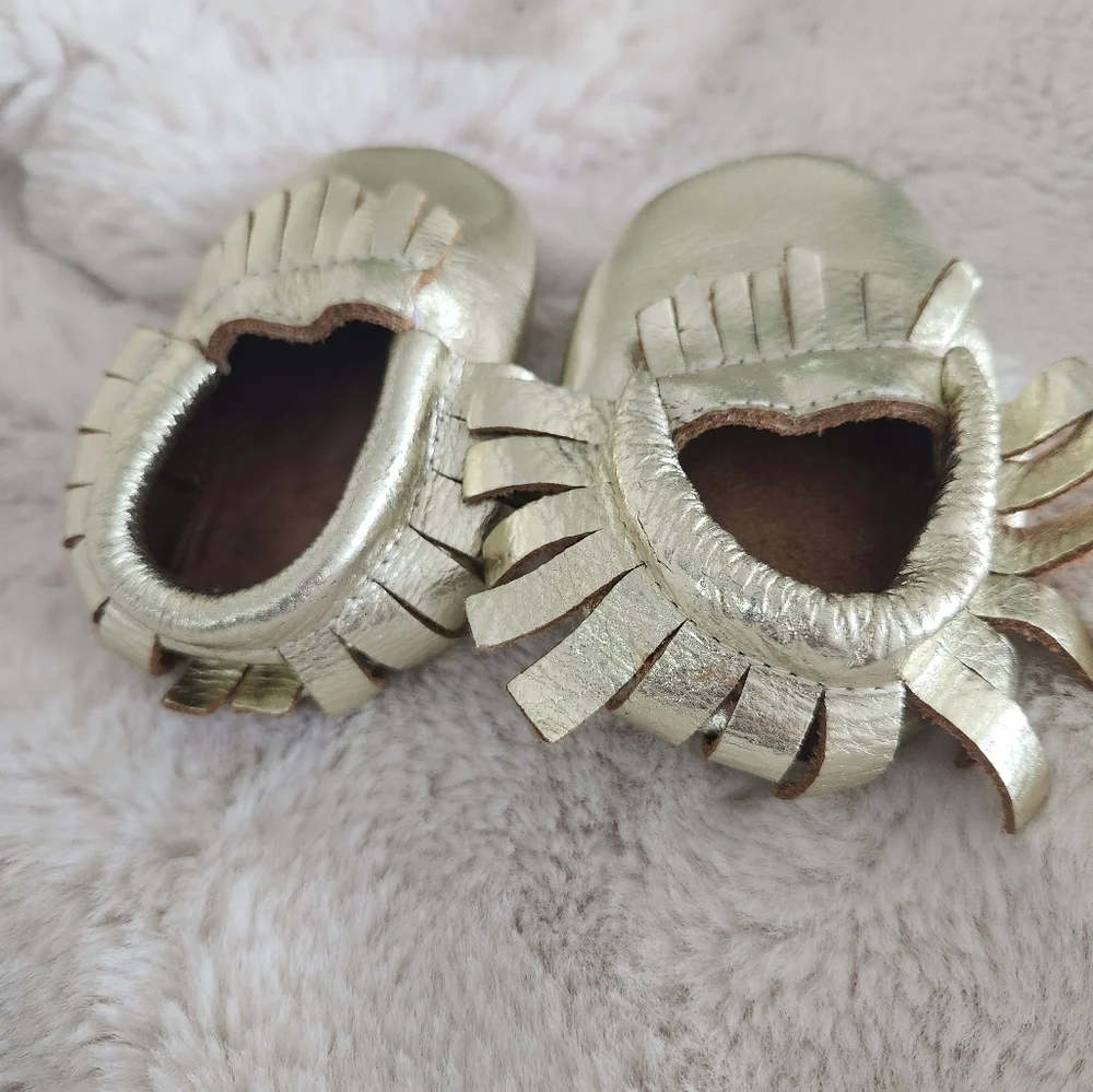 Soft Leather Gold Moccassins,‎ 12-18 months